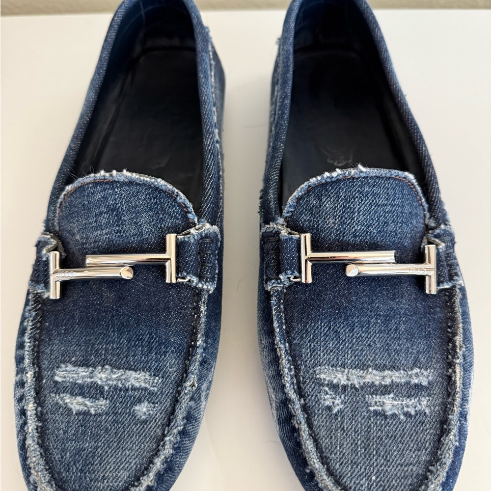 Tod's Blue Denim Loafers with Silver Accent - Picture 2 of 5